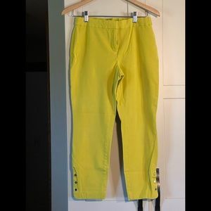 Alfani stretchy cropped pant, goldish color, snaps at ankles, sz 6